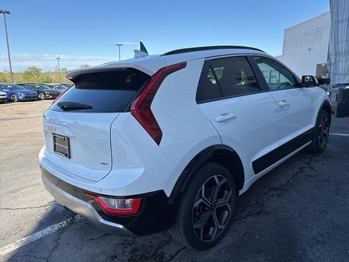 2024 Kia Niro Touring
