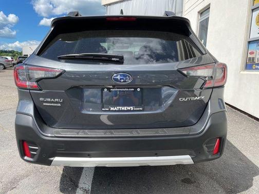 Magnetite Gray Metallic 2021 Subaru Outback Limited