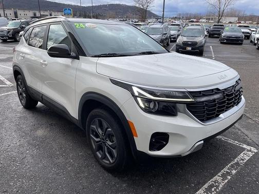 2024 Kia Seltos S