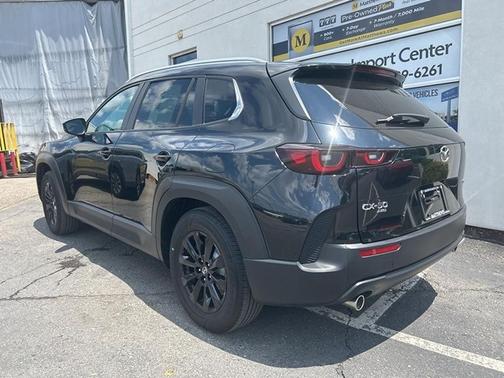 2024 Mazda CX-50 2.5 S Preferred Package