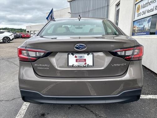 2022 Subaru Legacy Limited