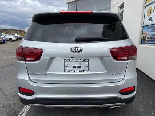 2020 Kia Sorento EX