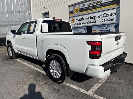 2024 Nissan Frontier SV