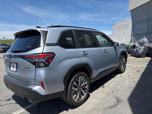 Ice Silver Metallic 2025 Subaru Forester Touring