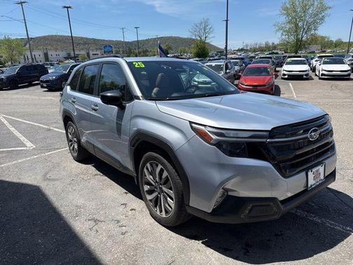 Ice Silver Metallic 2025 Subaru Forester Touring