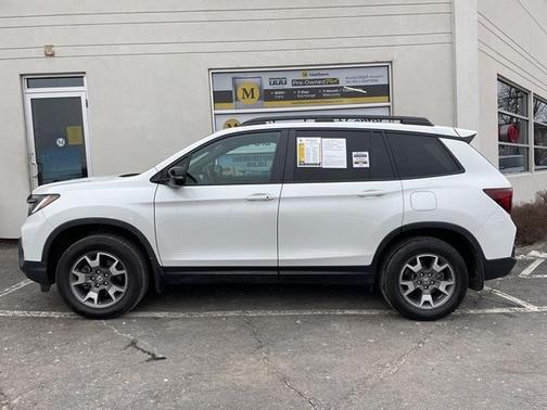 2022 Honda Passport AWD TrailSport
