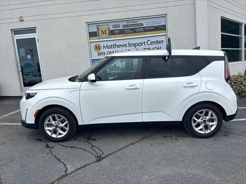 2024 Kia Soul S