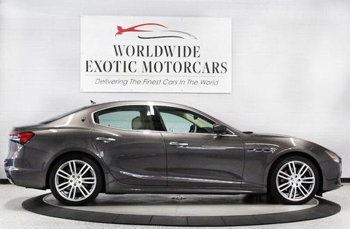 2022 Maserati Ghibli Modena Q4