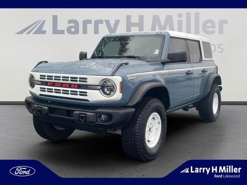 AZURE GRAY MET TRI-COAT 2025 Ford Bronco HERITAGE EDITION