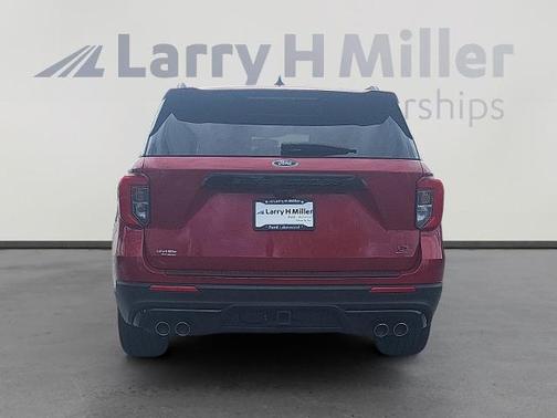 2022 Ford Explorer ST