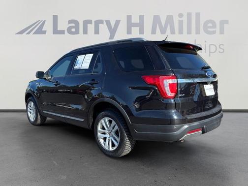 AGATE BLACK 2019 Ford Explorer XLT