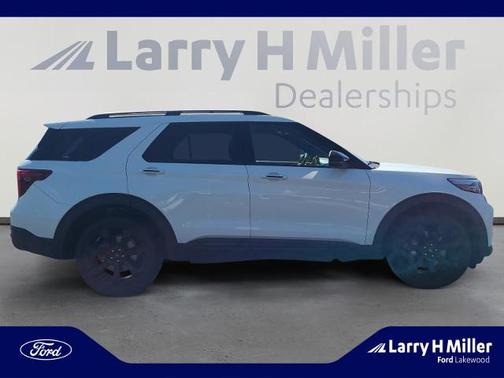 2023 Ford Explorer ST
