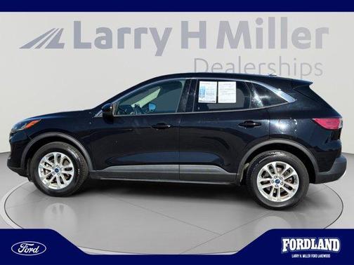 Black Metallic 2020 Ford Escape SE