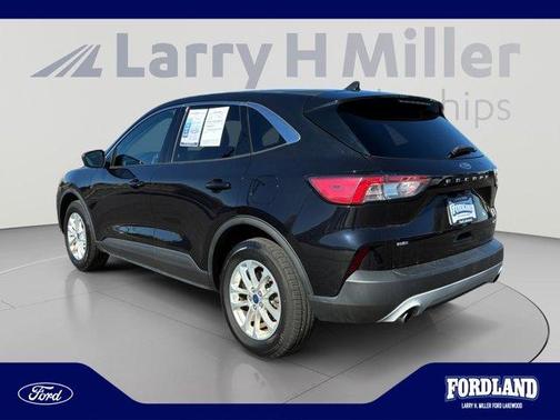 Black Metallic 2020 Ford Escape SE
