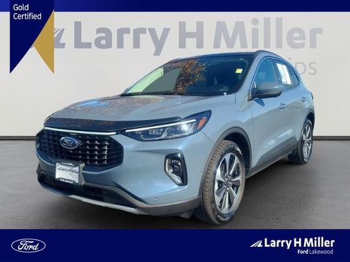 2023 Ford Escape PLATINUM