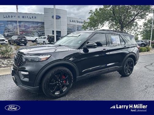 2022 Ford Explorer ST
