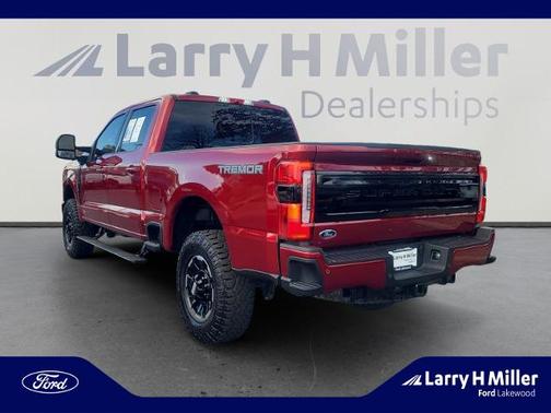 2025 Ford F-350 PLATINUM