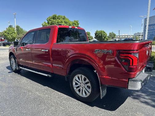 2024 Ford F-150 LARIAT