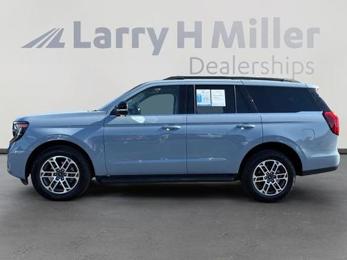 GLACIER GRAY METALLIC TC 2025 Ford Expedition ACTIVE