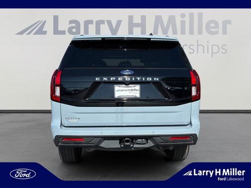 GLACIER GRAY METALLIC TC 2025 Ford Expedition ACTIVE