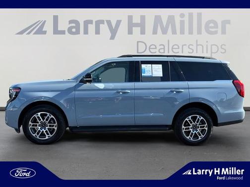 GLACIER GRAY METALLIC TC 2025 Ford Expedition ACTIVE