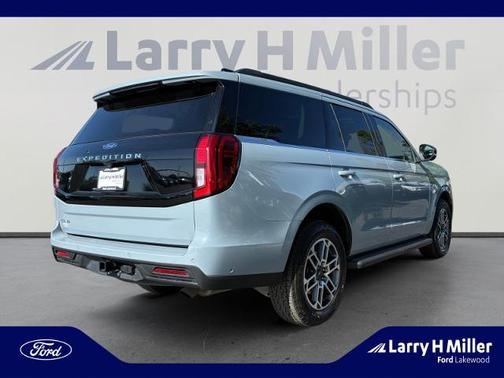 GLACIER GRAY METALLIC TC 2025 Ford Expedition ACTIVE