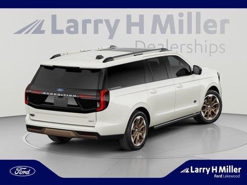 Star White 2027 Ford Expedition Max King Ranch