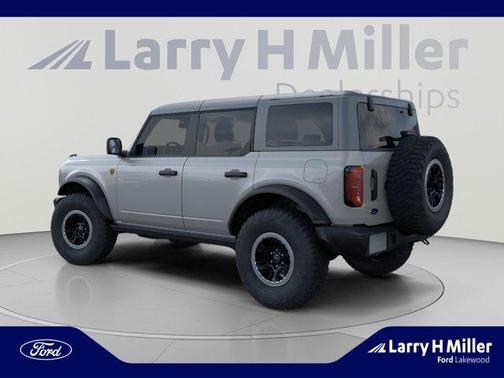Avalanche Gray 2026 Ford Bronco Badlands