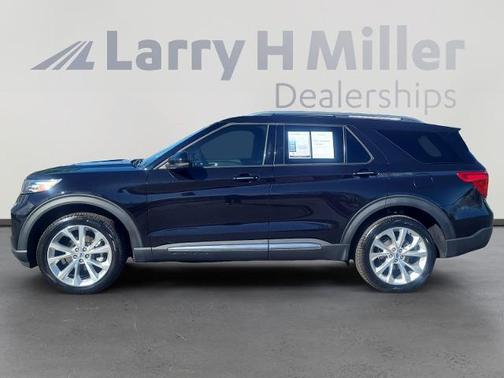 AGATE BLACK METALLIC 2022 Ford Explorer PLATINUM