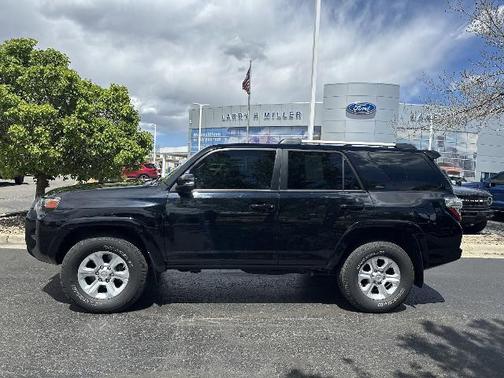 2021 Toyota 4Runner SR5 PREMIUM