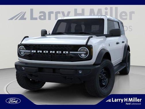 Oxford White 2026 Ford Bronco Outer Banks