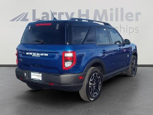 ATLAS BLUE METALLIC 2023 Ford Bronco Sport OUTER BANKS