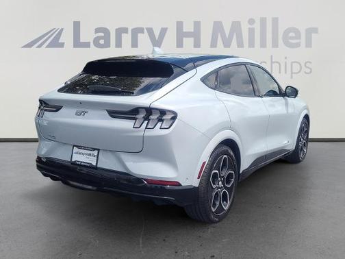 SPACE WHITE METALLIC 2021 Ford Mustang Mach-E GT