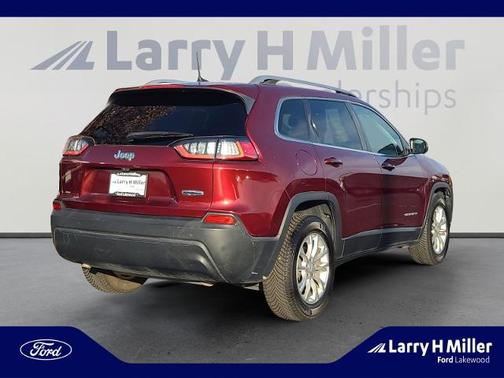 2019 Jeep Cherokee LATITUDE