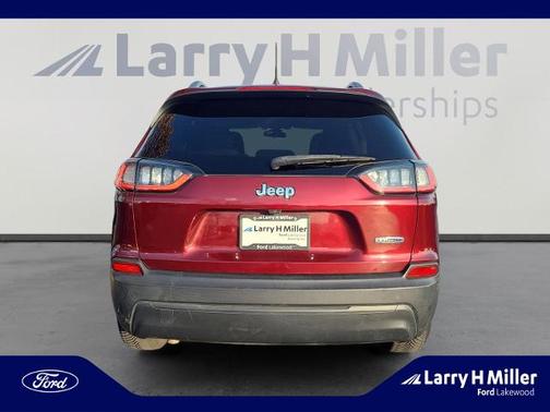 2019 Jeep Cherokee LATITUDE