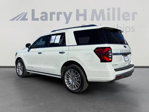 2023 Ford Expedition PLATINUM