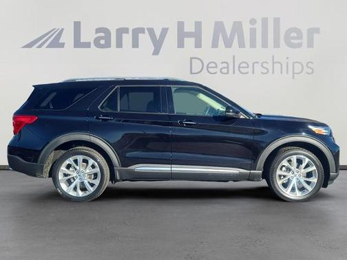 2023 Ford Explorer PLATINUM