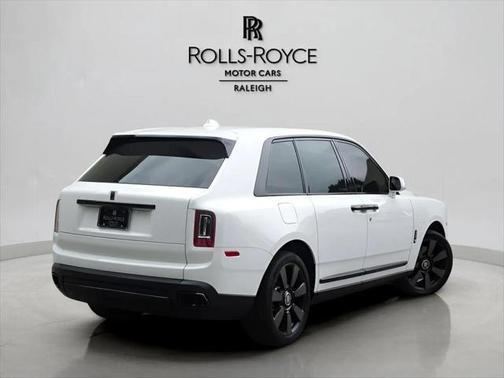 2021 Rolls-Royce Cullinan Base