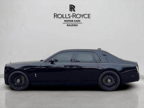 2021 Rolls-Royce Phantom Sedan