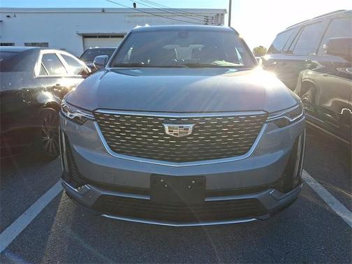2025 Cadillac XT6 Premium Luxury AWD