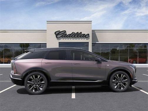 2025 Cadillac OPTIQ Luxury