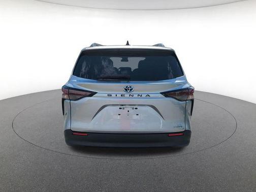 Celestial Silver Metallic 2023 Toyota Sienna LE