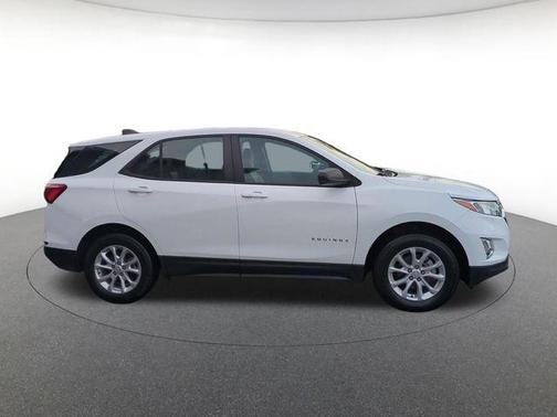 Summit White 2021 Chevrolet Equinox LS