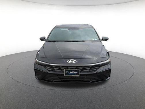 Abyss Black 2025 Hyundai ELANTRA HEV SEL Sport