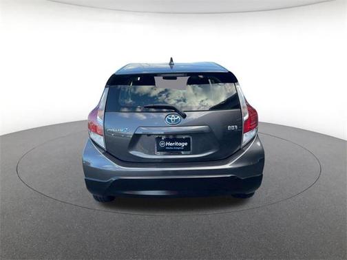 2017 Toyota Prius c Three