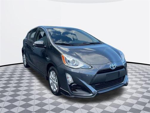 2017 Toyota Prius c Three
