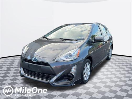 2017 Toyota Prius c Three