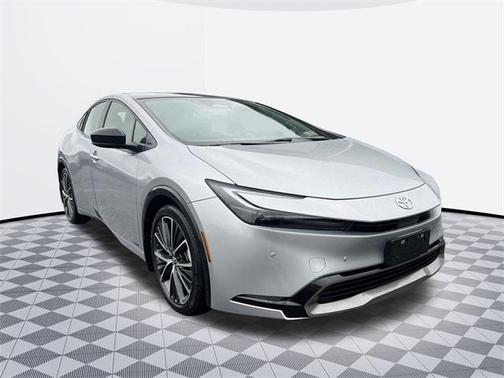 2023 Toyota Prius XLE