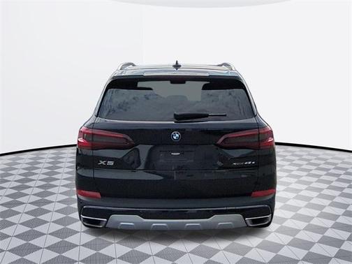 2023 BMW X5 PHEV xDrive45e