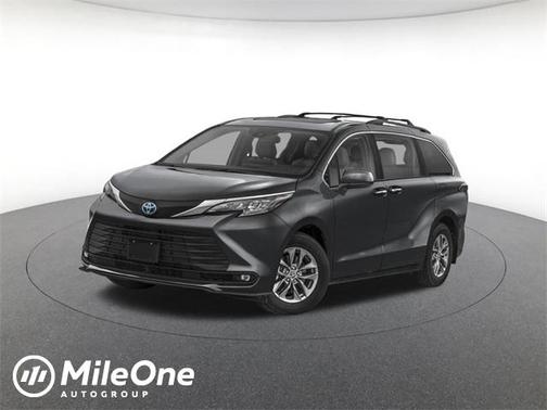 2025 Toyota Sienna XLE